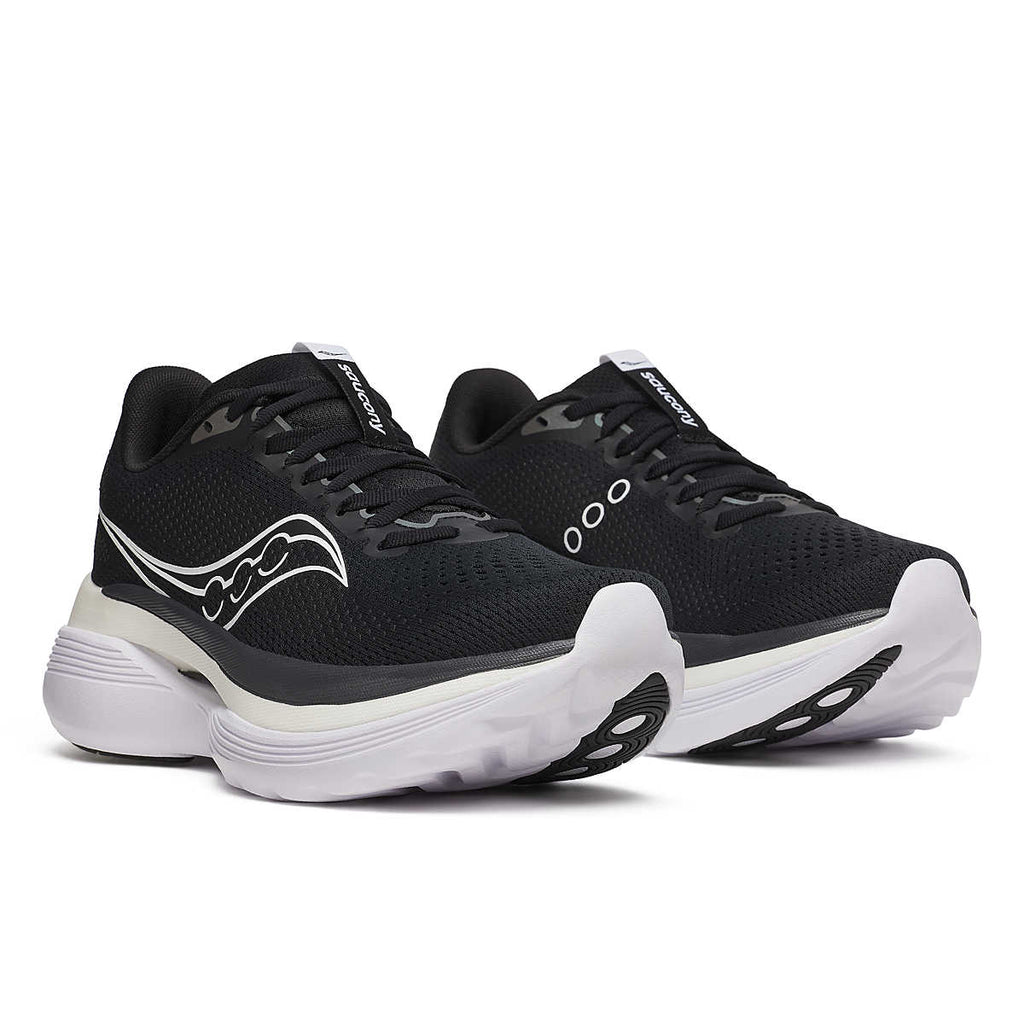Women's Saucony Endorphin Trainer. Black upper. White midsole. Lateral view.