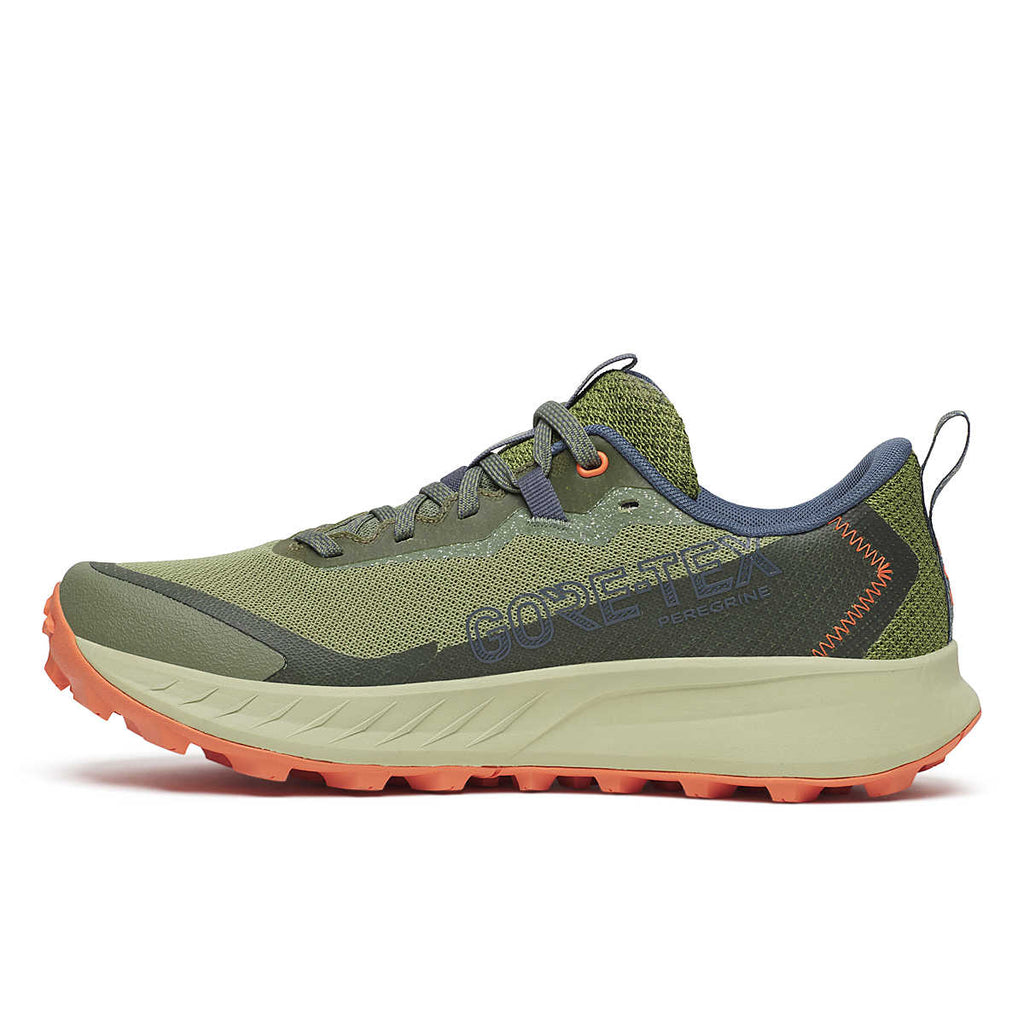 Women's Peregrine 15 GTX. Green upper. Tan midsole. Medial view.