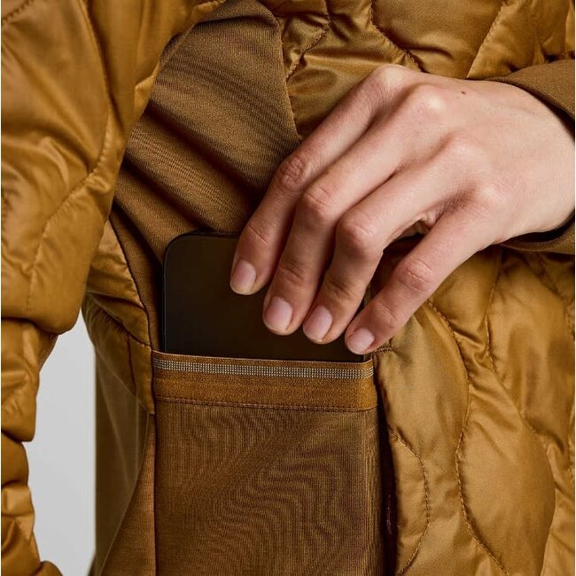 Women's Saucony Solstice Oysterpuff Jacket. Gold colorway. Pocket view.
