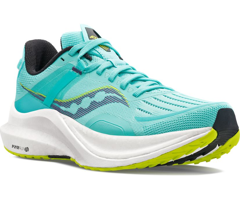 Women's Saucony Tempus. Light Green upper. White midsole. Lateral view.