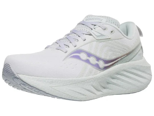 Women's Saucony Triumph 22. White upper. White midsole. Lateral view.