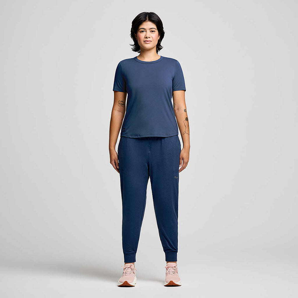 Women's Saucony Triumph Short Sleeve. Navy. Front view.