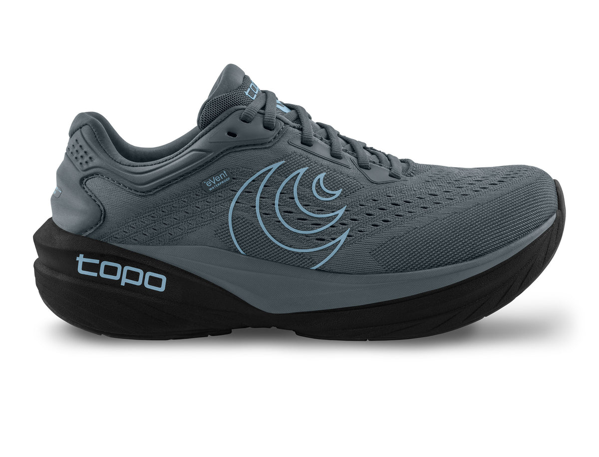 Women's Topo Phantom 4 WP. Grey upper. Black midsole. Lateral view.