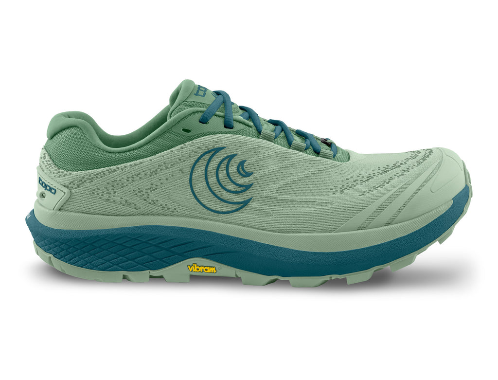 Women's Topo Pursuit 2. Green upper. Blue midsole. Lateral view.