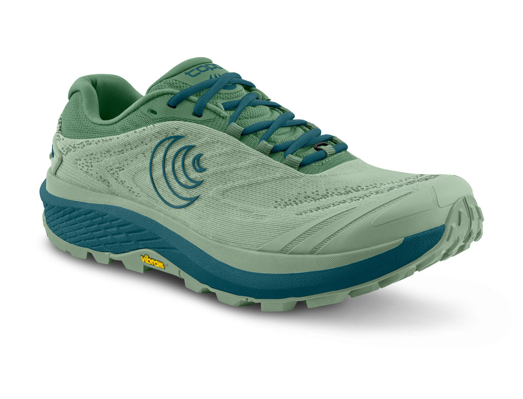 Women's Topo Pursuit 2. Green upper. Blue midsole. Lateral view.