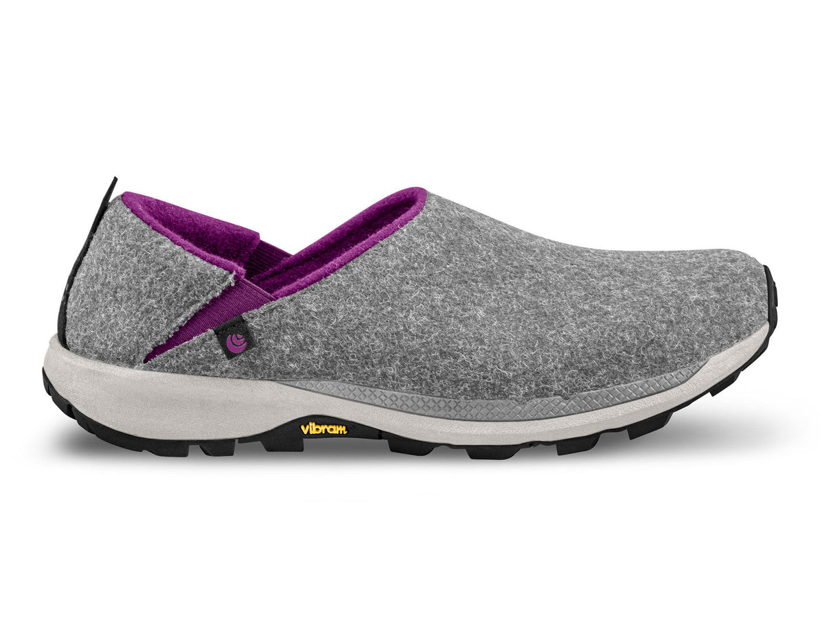 Women's Topo Athletic Rekovr 2 in Grey/Purple, lateral view.
