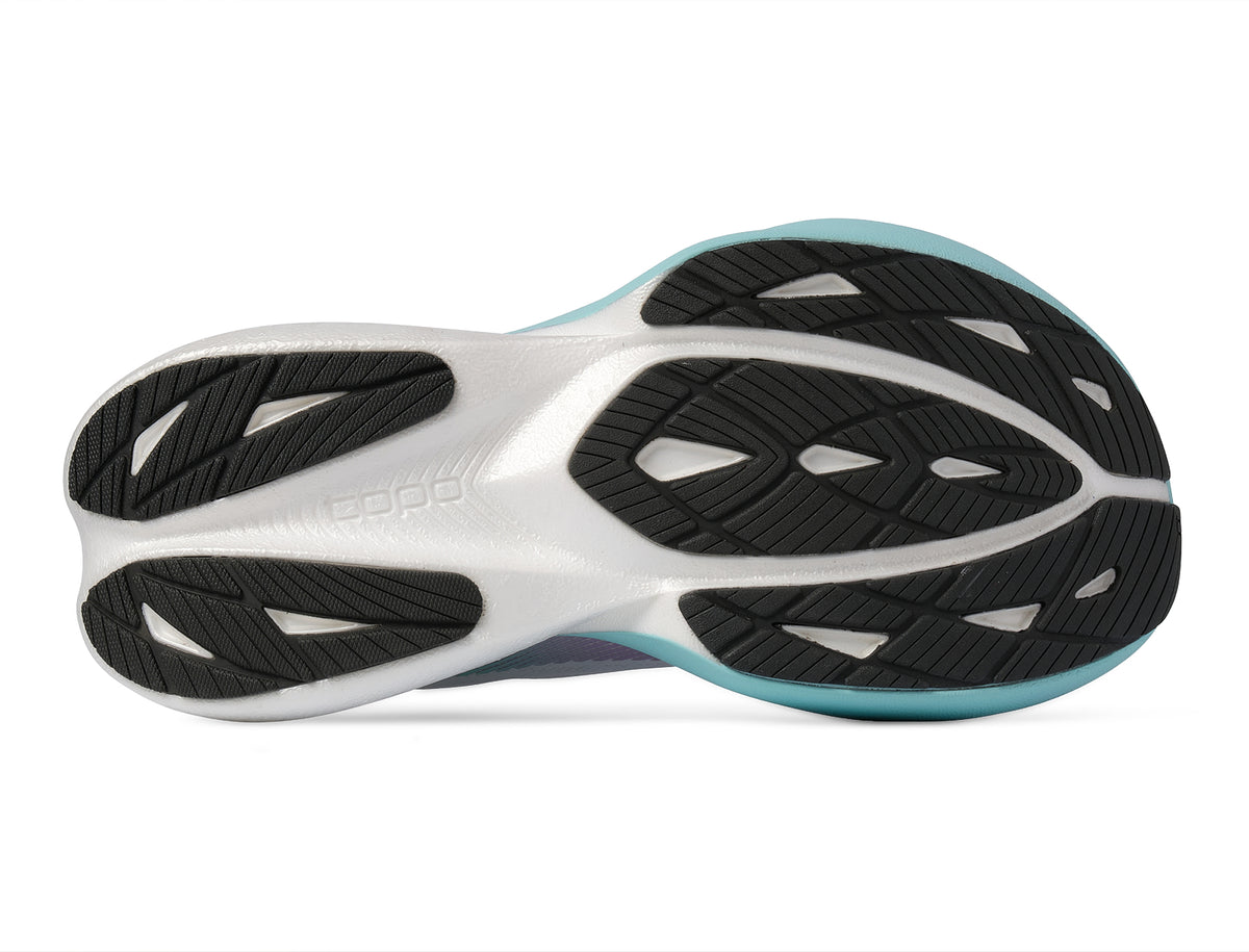 Women's Topo Specter 3. White upper. White/Teal midsole. Bottom view.