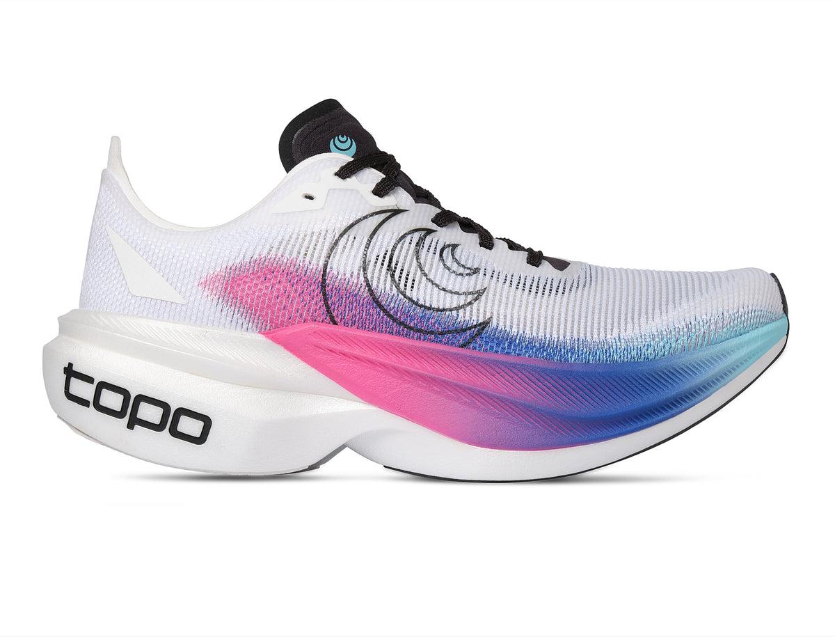 Topo Athletic Specter Elite women's running shoe in White/Sky