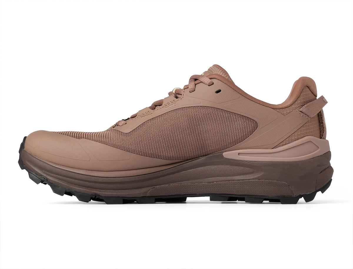 Women's Topo Traverse 2. Dark Pink upper. Grey midsole. Medial view.