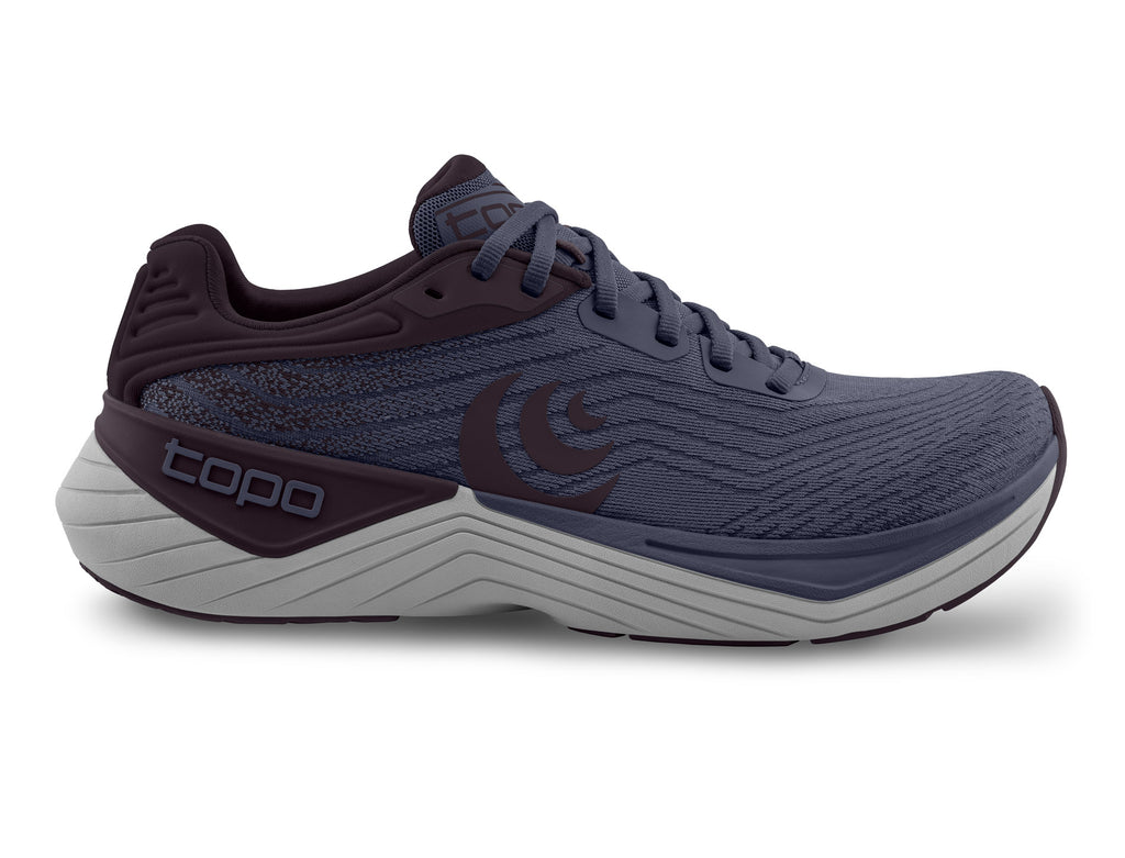 Women's Top Ultrafly 5. Dark Purple upper. Grey midsole. Lateral view.