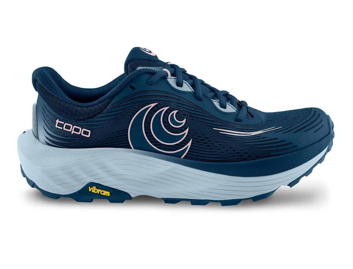 Women's Topo Ultraventure 5 in Navy/Light Blue – lateral view.