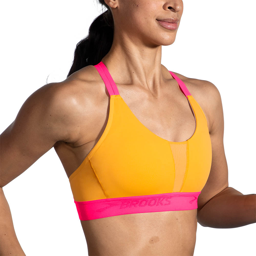 Women's Brooks Drive Plunge. Yellow. Front/Lateral view.