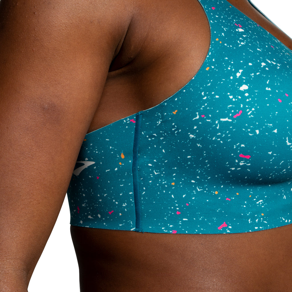 Women's Brooks Dare Racerback 2.0. Teal. Front/Lateral view.