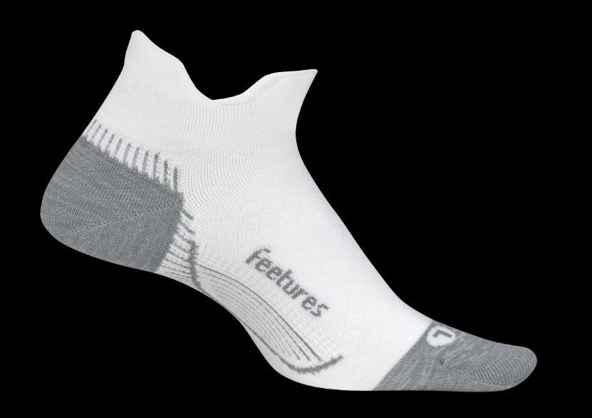 Feetures! Plantar Fasciitis Relief No Show Tab Socks product image
