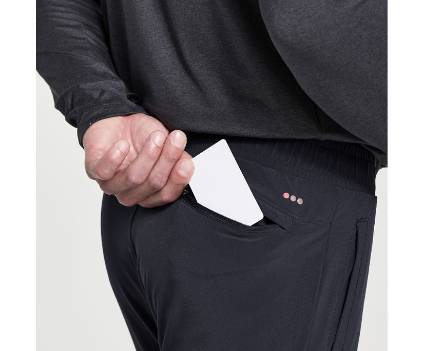 Men's Saucony Boston Pants. Black. Pocket closeup.