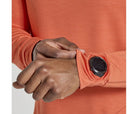 Men's Saucony Boulder Base Layer. Orange/Red. Sleeve closeup.
