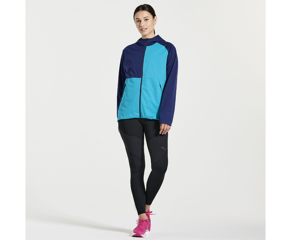 Women's Saucony Boulder Drizzle Jacket. Blue. Front view.