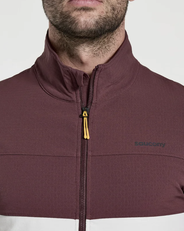Men's Saucony Bluster Jacket. Brown/White. Front view.
