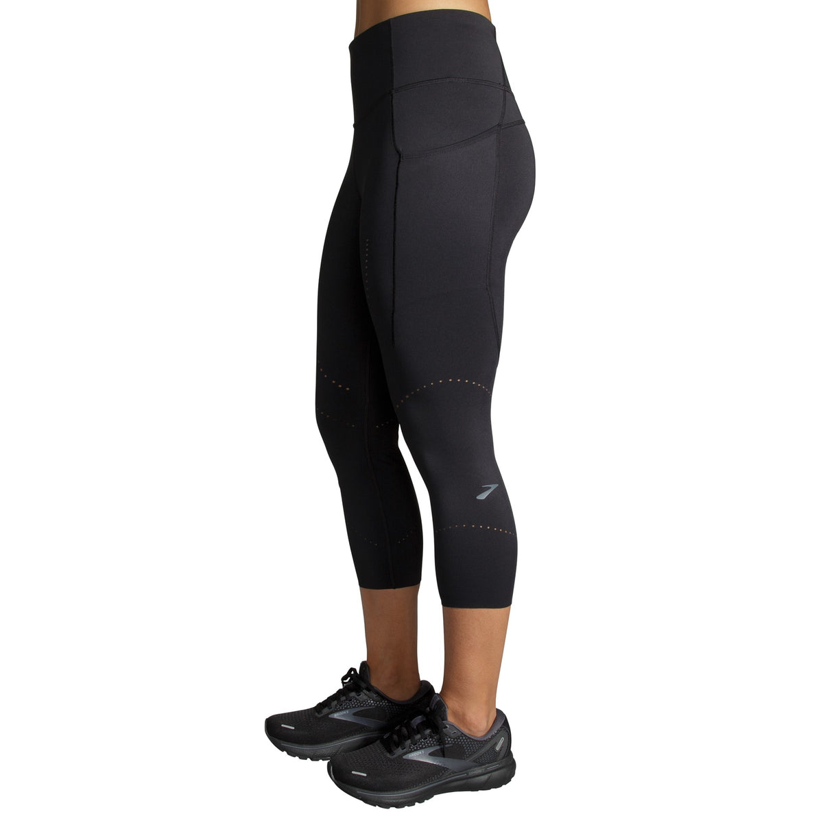 Women's Brooks Method 3/4 Tights. Black. Lateral view.