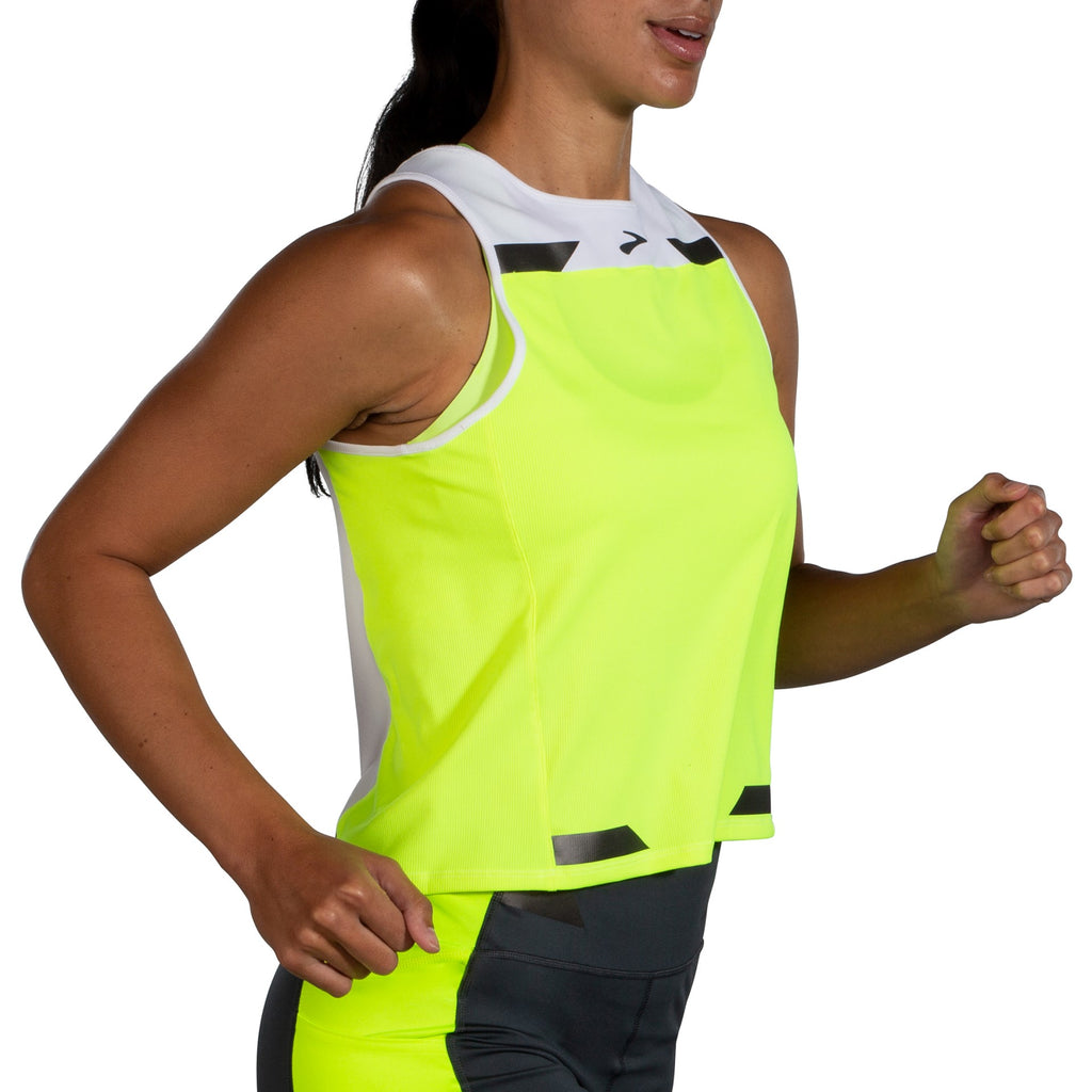 Women's Brooks Run Visible Tank. Yellow/White. Front/Lateral view.