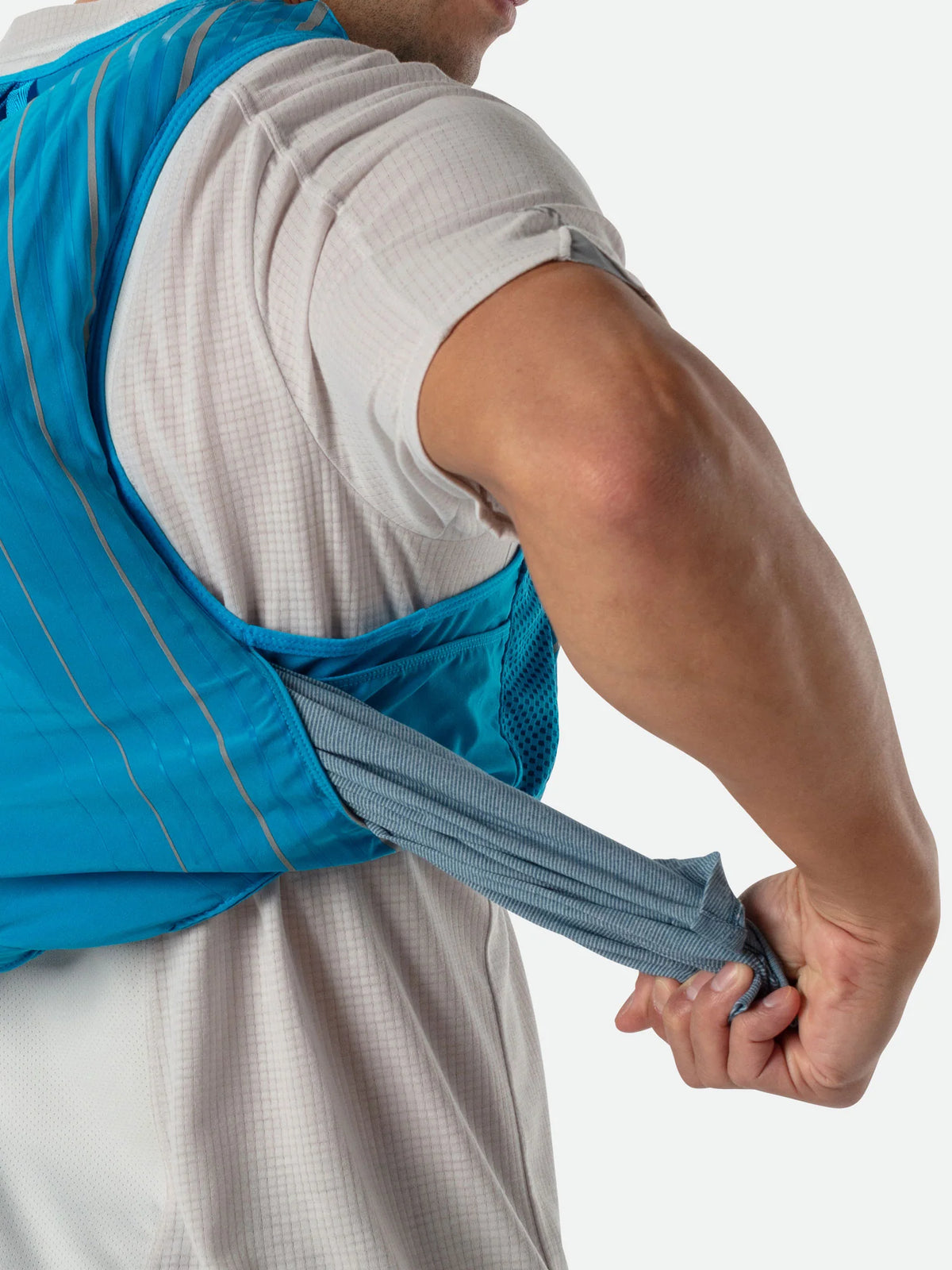 Nathan Pinnacle 12L Hydration Vest. Blue.