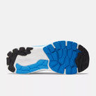 Men's New Balance 860v13. Blue upper. White midsole. Bottom view.