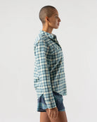 Women's rabbit High Country Flannel. Multicolored. Lateral view.