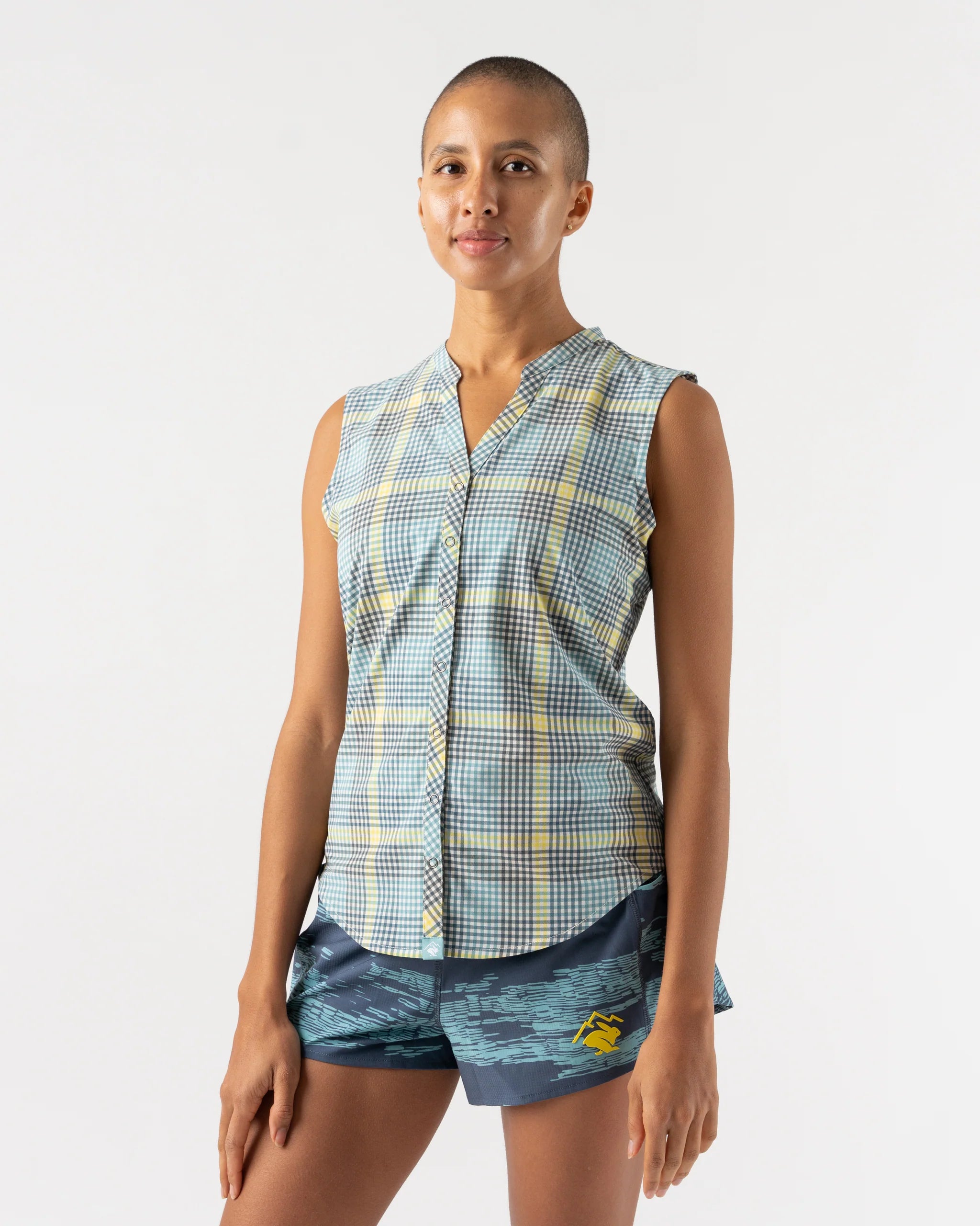 Women's rabbit High Country Sleeveless. Multicolored. Front view.