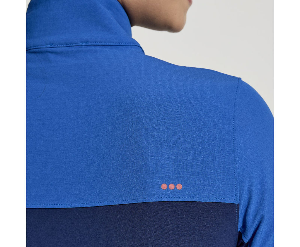 Women's Saucony Bluster Jacket. Blue/White. Rear view.