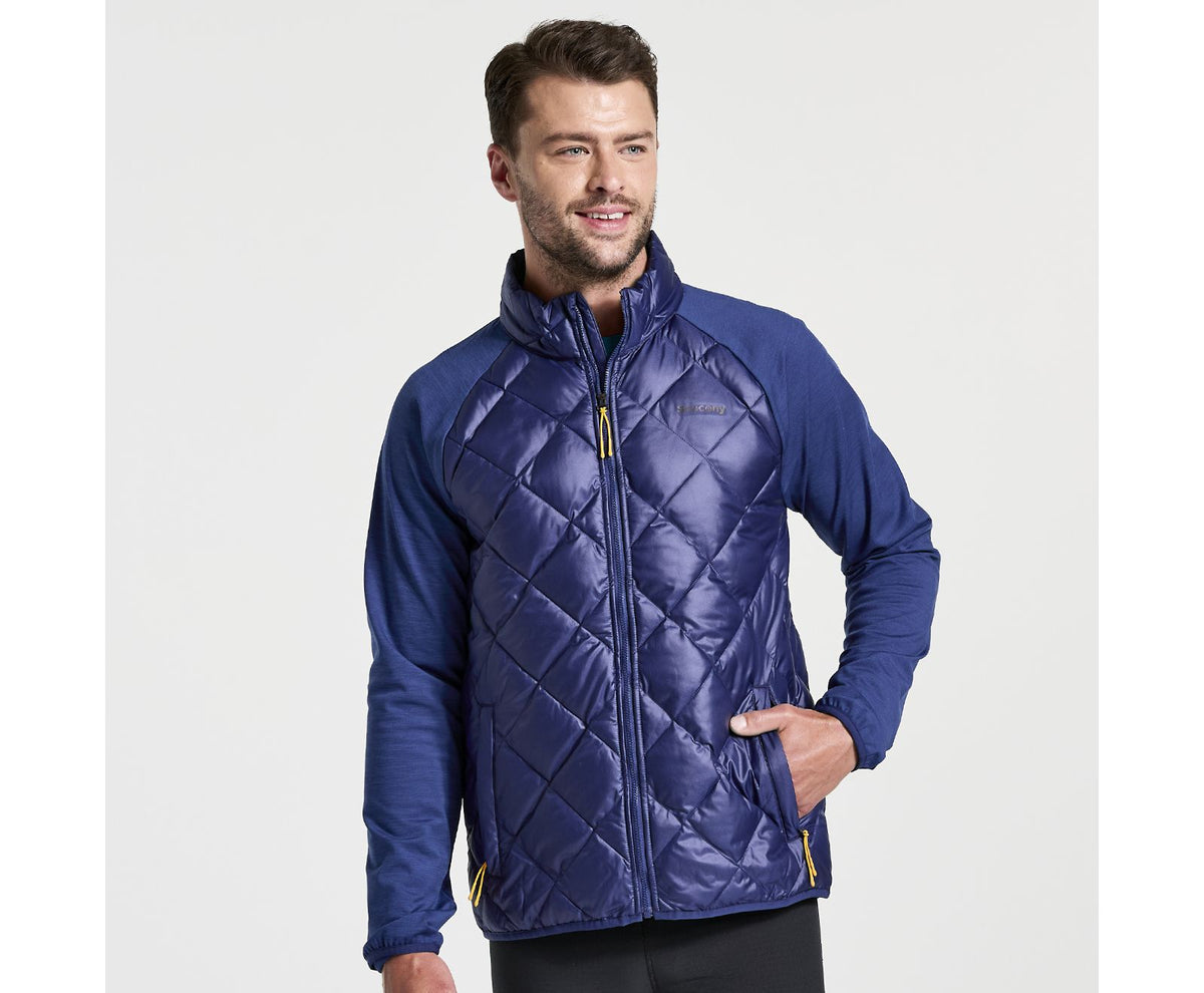 Men's Saucony Boulder Oysterpuff Jacket. Dark Blue. Front view.