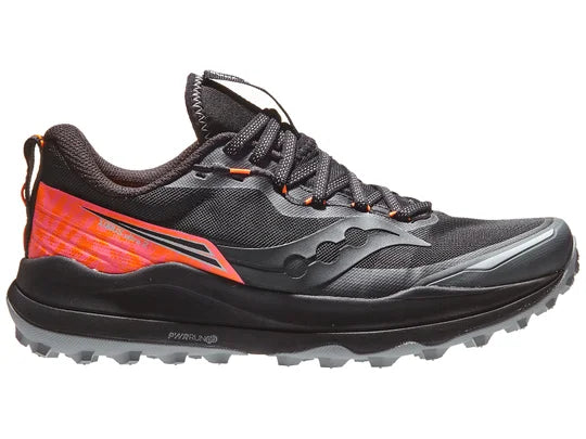 Women's Saucony Xodus 2. Black upper. Black midsole. Lateral view.